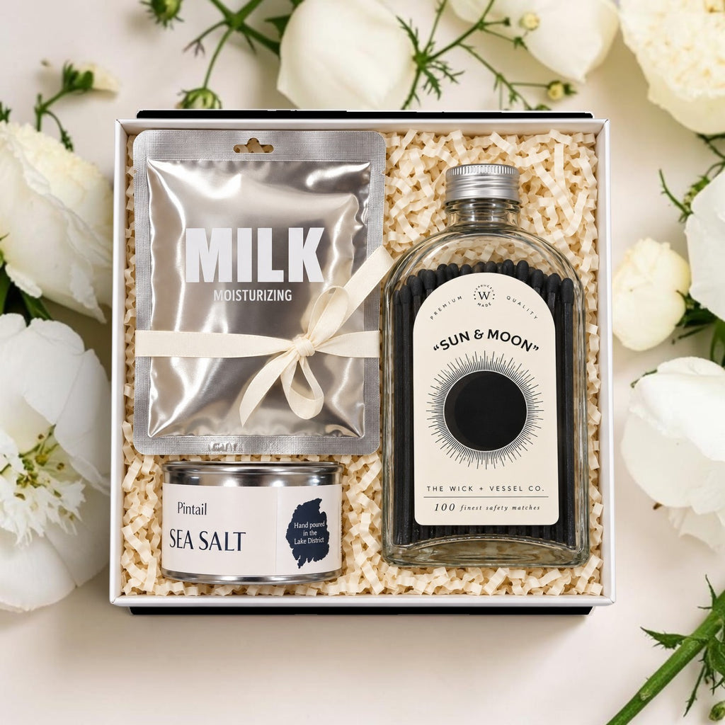 THE ROCKY MOUNTAIN - SIGNATURE GIFT BOX with scented candle, LAPCOS face masks, luxury matches